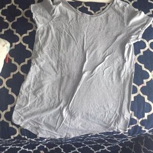A nice plain grey tee